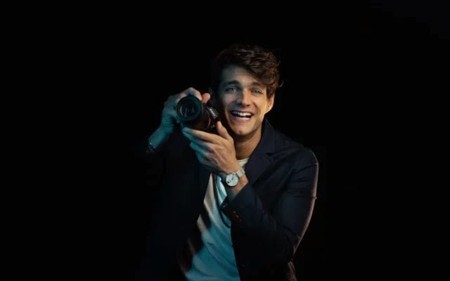 Download Simone Ferretti - The AI Thumbnail Blueprint